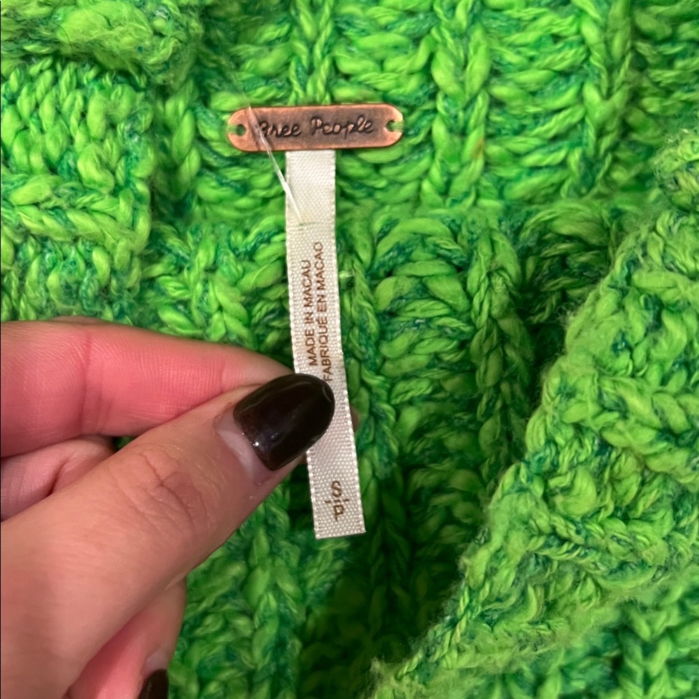 FREE PEOPLE EVERYDAY COTTON MOCKNECK KNIT SWEATER LIME size small - Picture 2 of 3